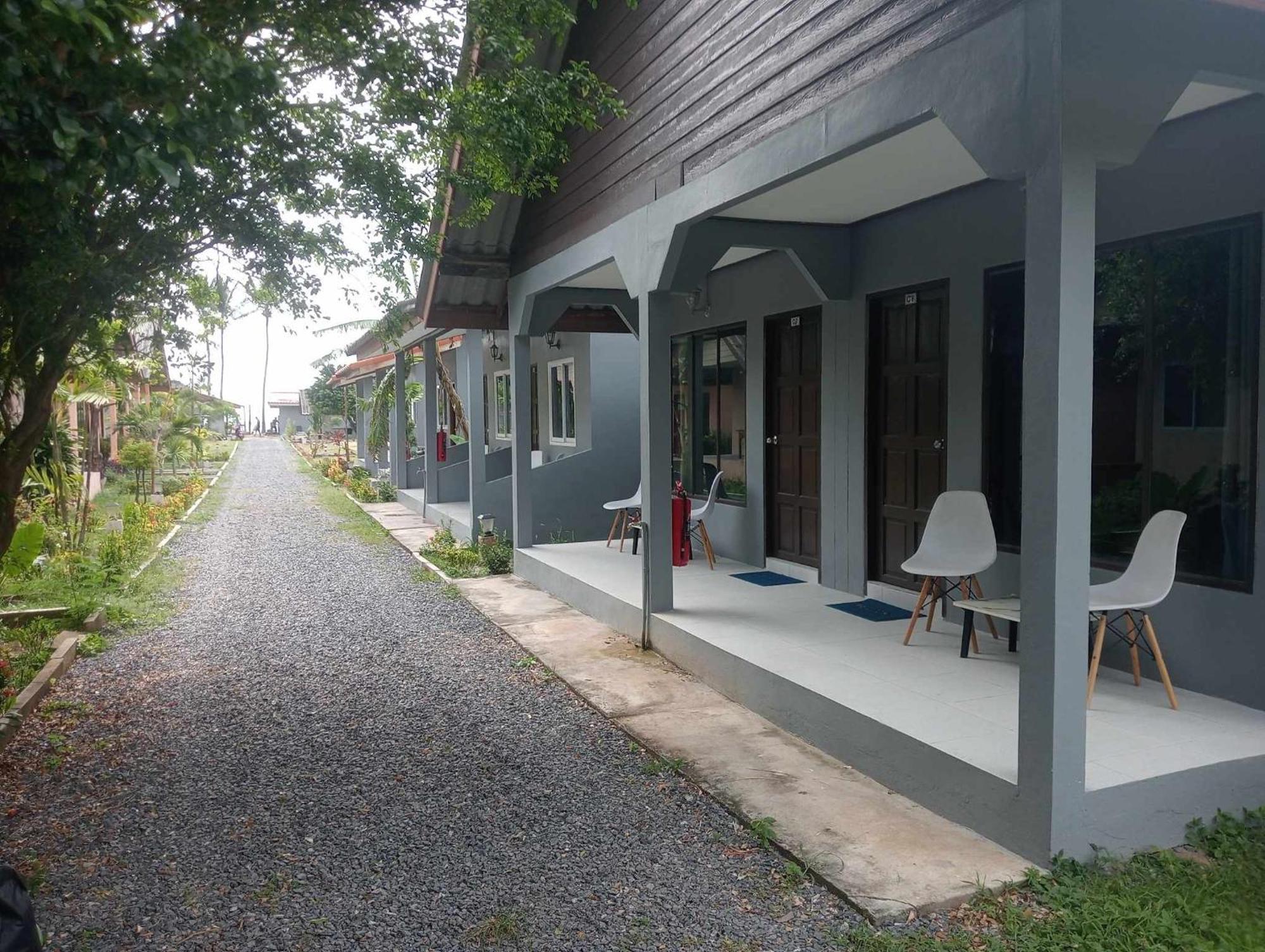 Scandinavian Beach Resort Ko Lanta 外观 照片