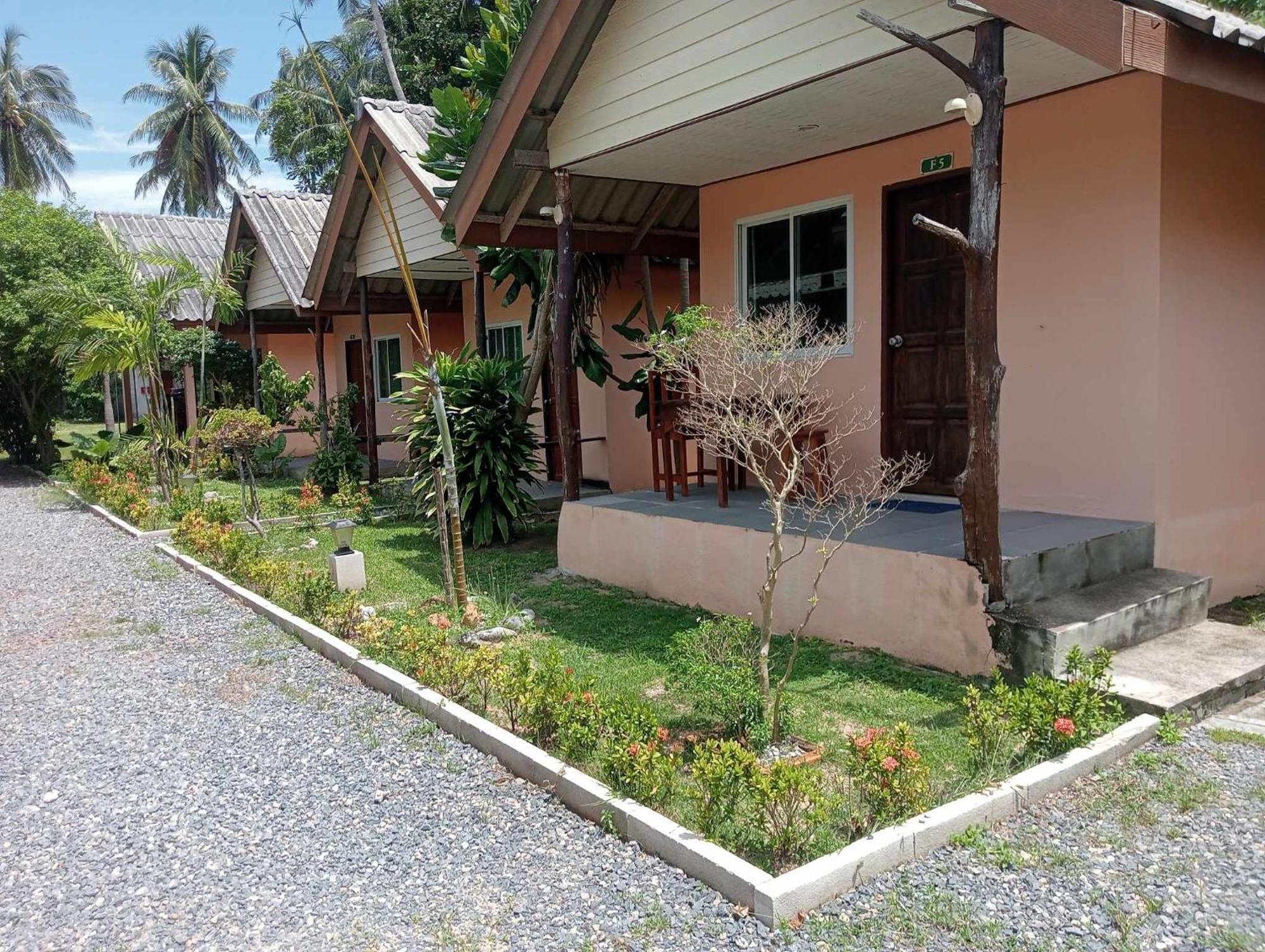 Scandinavian Beach Resort Ko Lanta 外观 照片